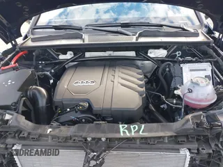 2024 Audi Q5 Premium with VIN WA1ABAFYXR2004201, listed as a IAAI auction lot 40997985 with 9,084 mi miles and . Bid and sale history available at DreamBid. Image 10.