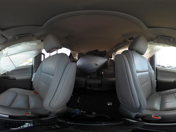 2019 Toyota Sienna XLE Auto Access Seat with VIN 5TDYZ3DC5KS011283, listed as a IAAI auction lot 41569183 with 140,456 mi miles. Bid and sale history available at carsss.com. Image 18.