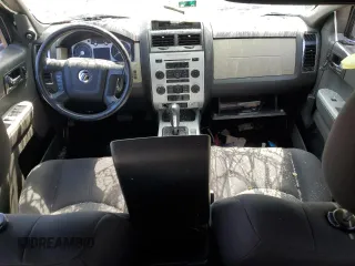 2008 Mercury Mariner z VIN 4M2CU81Z58KJ47051, wystawiony jako Copart lot #52448205 z przebiegiem 189 870 mil mil oraz Szkoda całkowita • Salvage title. Historia ofert i sprzedaży dostępna na DreamBid. Obrazek 8.