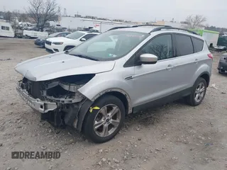 2016 Ford Escape SE with VIN 1FMCU9GX3GUB65337, listed as a IAAI auction lot 41767376 with 99,092 mi miles. Bid and sale history available at carsss.com. Image 17.