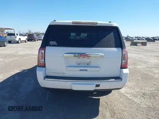 2020 GMC Yukon XL Denali with VIN 1GKS2HKJ9LR298494, listed as a IAAI auction lot 41817872 with 111,730 mi miles. Bid and sale history available at carsss.com. Image 16.