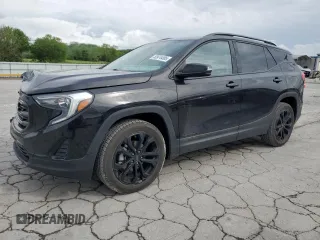 2020 GMC Terrain SLE z VIN 3GKALTEV9LL116861, wystawiony jako Copart lot #53974495 z przebiegiem 49 365 mil mil oraz Szkody całkowita. Historia ofert i sprzedaży dostępna na DreamBid. Obrazek 1.