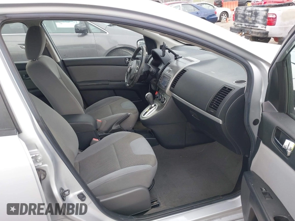 2011 Nissan Sentra 2.0 with VIN 3N1AB6AP1BL714497, listed as a IAAI auction lot 41944915 with 140,082 mi miles and . Bid and sale history available at DreamBid. Image 5.
