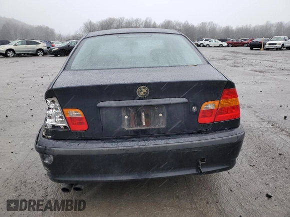2005 BMW 3 Series 325xi with VIN WBAEU33485PR18875, listed as a Copart auction lot 81917134 with 204,937 mi miles and Salvage Title. Bid and sale history available at carsss.com. Image 6.
