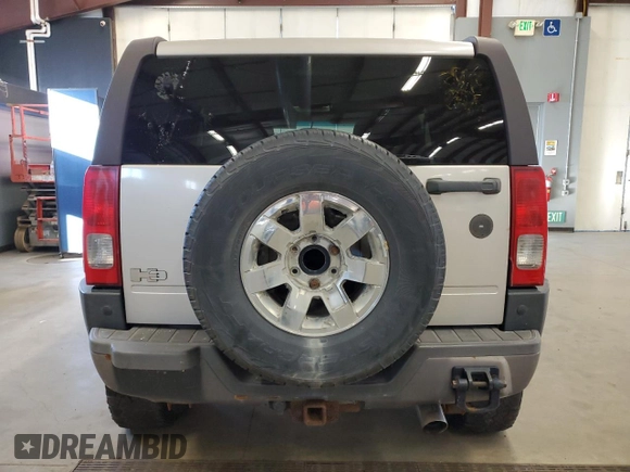 2006 Hummer H3 with VIN 5GTDN136268194770, listed as a Copart auction lot 88090405 with 230,819 mi miles and Clean Title. Bid and sale history available at DreamBid. Image 6.
