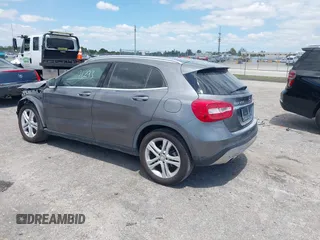 2016 Mercedes-Benz GLA 250 z VIN WDCTG4EB6GJ201846, wystawiony jako IAAI lot #42043957 z przebiegiem 71 293 mil mil oraz . Historia ofert i sprzedaży dostępna na DreamBid. Obrazek 3.
