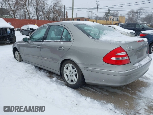 2004 Mercedes-Benz E 320 with VIN WDBUF82J34X113828, listed as a IAAI auction lot 41280495 with Not Provided miles and . Bid and sale history available at DreamBid. Image 3.