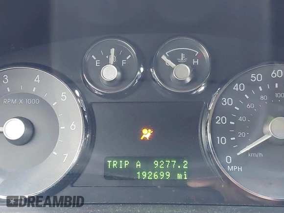 2006 Mercury Milan Premier with VIN 3MEHM08106R604501, listed as a IAAI auction lot 41565575 with 192,699 mi miles and . Bid and sale history available at DreamBid. Image 7.