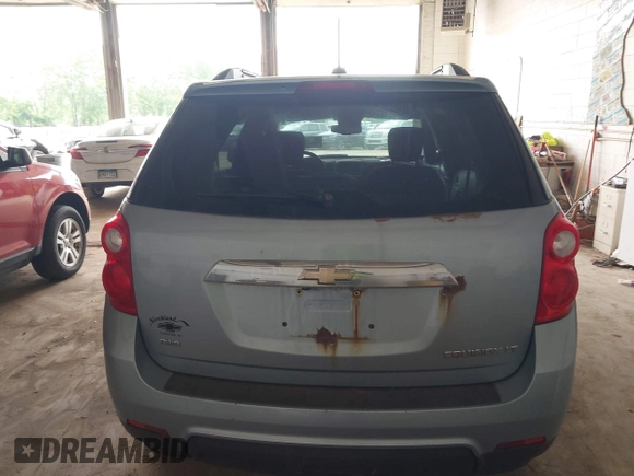 2015 Chevrolet Equinox LT z VIN 2GNFLFEK6F6170871, wystawiony jako IAAI lot #42415211 z przebiegiem 178 302 mil mil oraz . Historia ofert i sprzedaży dostępna na DreamBid. Obrazek 16.