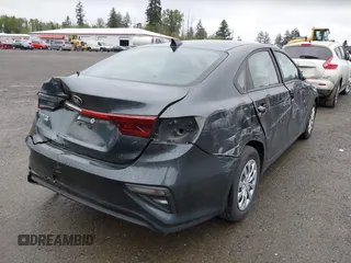 2021 Kia Forte LXS with VIN 3KPF24AD9ME267065, listed as a IAAI auction lot 42139392 with 85,763 mi miles. Bid and sale history available at carsss.com. Image 4.