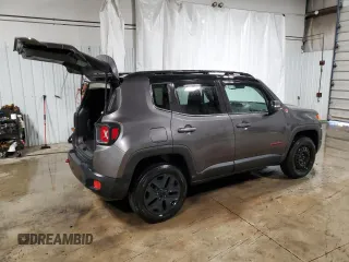 2018 Jeep Renegade Trailhawk with VIN ZACCJBCB4JPG97123, listed as a Copart auction lot 44909615 with 98,177 mi miles and Salvage Title. Bid and sale history available at carsss.com. Image 3.