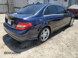 2013 Mercedes-Benz C 250 Sport с VIN WDDGF4HB7DA856850, выставлен на аукционе Copart как лот 63709195 с пробегом 196 091 миль миль и Чистый • Clean title. История ставок и продаж доступна на DreamBid. Изображение 3.