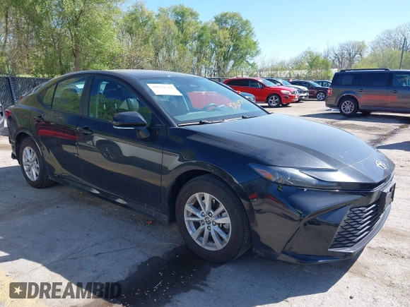2025 Toyota Camry LE with VIN 4T1DAACK4SU513633, listed as a IAAI auction lot 42034741 with 27,024 mi miles and . Bid and sale history available at DreamBid. Image 1.