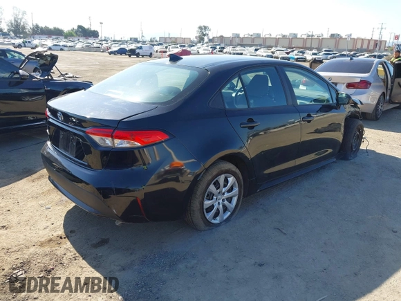 2021 Toyota Corolla LE with VIN 5YFEPMAE5MP200676, listed as a IAAI auction lot 42000746 with 40,457 mi miles and . Bid and sale history available at carsss.com. Image 4.