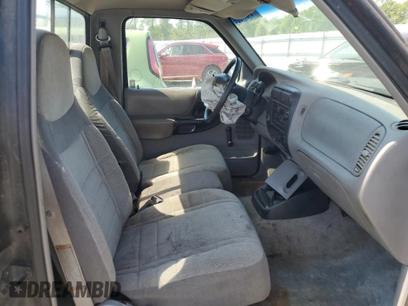 1997 Ford Ranger XL z VIN 1FTCR10U2VUA82888, wystawiony jako Copart lot #53454185 z przebiegiem 238 100 mil mil oraz Szkoda całkowita • Salvage title. Historia ofert i sprzedaży dostępna na DreamBid. Obrazek 10.