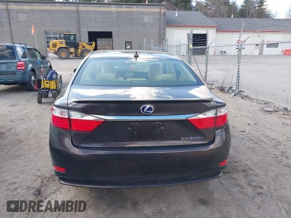 2014 Lexus ES 300h with VIN JTHBW1GG7E2040277, listed as a IAAI auction lot 41867667 with 104,623 mi miles and . Bid and sale history available at DreamBid. Image 16.