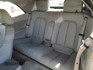 2003 Mercedes-Benz CLK 320 z VIN WDBLK65G43T131711, wystawiony jako Copart lot #48130915 z przebiegiem Nie podano mil oraz Szkoda całkowita • Salvage title. Historia ofert i sprzedaży dostępna na DreamBid. Obrazek 10.
