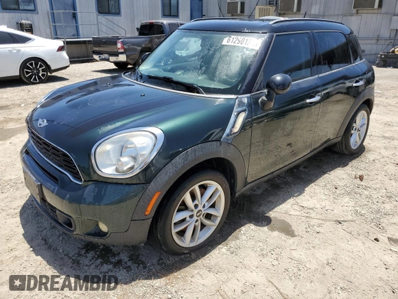 2012 MINI Countryman S with VIN WMWZC3C58CWL83403, listed as a Copart auction lot 61290125 with 122,714 mi miles and Clean title. Bid and sale history available at DreamBid. Image 1.