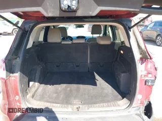 2016 Ford Escape SE z VIN 1FMCU0G79GUB36498, wystawiony jako IAAI lot #42216144 z przebiegiem 179 230 mil mil oraz . Historia ofert i sprzedaży dostępna na DreamBid. Obrazek 18.