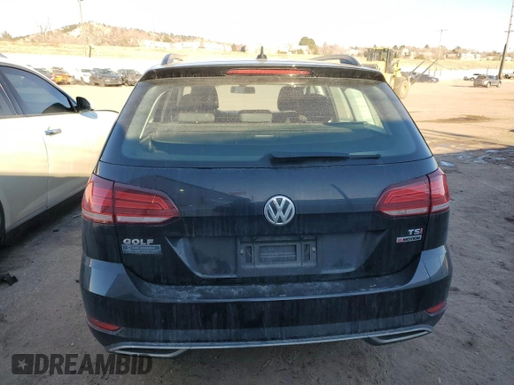 2018 Volkswagen Golf S z VIN 3VW117AU3JM751648, wystawiony jako Copart lot #87949145 z przebiegiem 50 213 mil mil oraz Szkoda całkowita • Salvage title. Historia ofert i sprzedaży dostępna na DreamBid. Obrazek 6.