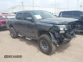 2022 Nissan Frontier SV with VIN 1N6ED1EK4NN650046, listed as a IAAI auction lot 41940072 with 48,967 mi miles and . Bid and sale history available at DreamBid. Image 1.