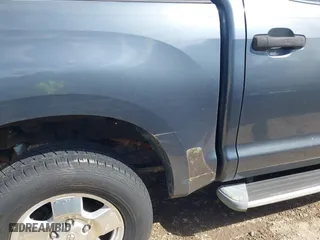 2007 Toyota Tundra SR5 with VIN 5TBET54107S456402, listed as a IAAI auction lot 41828151 with 104,672 mi miles. Bid and sale history available at carsss.com. Image 18.