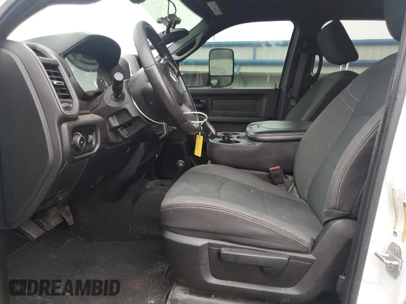 2021 Ram 2500 Tradesman with VIN 3C6UR5CL9MG681939, listed as a Copart auction lot 51929025 with 49,308 mi miles and Salvage title. Bid and sale history available at DreamBid. Image 7.