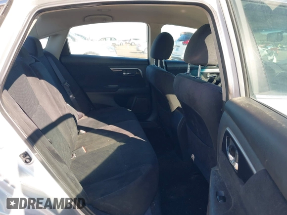 2014 Nissan Altima SV with VIN 1N4AL3AP4EC403967, listed as a IAAI auction lot 41557234 with 243,410 mi miles and . Bid and sale history available at DreamBid. Image 8.