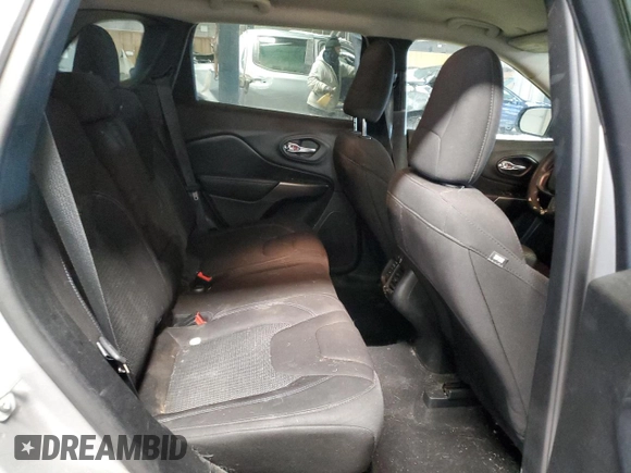 2020 Jeep Cherokee Latitude with VIN 1C4PJMCB2LD651255, listed as a Copart auction lot 88326875 with 120,622 mi miles and Non Repairable. Bid and sale history available at carsss.com. Image 11.