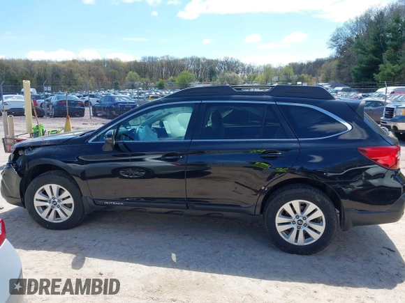2018 Subaru Outback Premium z VIN 4S4BSAHC8J3357106, wystawiony jako IAAI lot #42172612 z przebiegiem 102 491 mil mil oraz . Historia ofert i sprzedaży dostępna na DreamBid. Obrazek 15.
