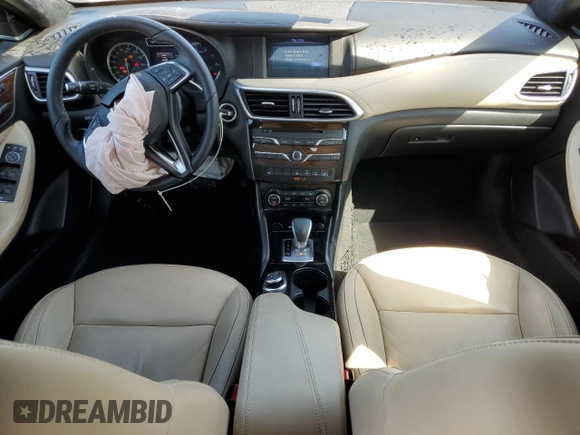 2018 Infiniti QX30 ESSENTIAL with VIN SJKCH5CP7JA055470, listed as a Copart auction lot 46557164 with 44,440 mi miles. Bid and sale history available at carsss.com. Image 8.