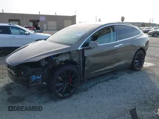 2016 Tesla Model X P90D with VIN 5YJXCAE45GF000773, listed as a IAAI auction lot 42052642 with 127,670 mi miles. Bid and sale history available at carsss.com. Image 18.