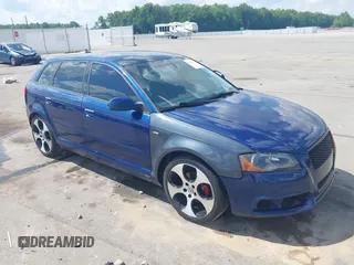 2011 Audi A3 с VIN WAUKJBFM7BA020185, выставлен на аукционе IAAI как лот 42270041 с пробегом 171 451 миль миль и . История ставок и продаж доступна на DreamBid. Изображение 1.