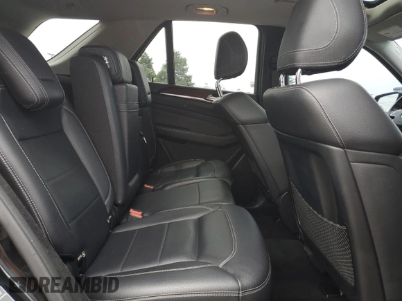 2012 Mercedes-Benz M 350 z VIN 4JGDA5HB9CA031372, wystawiony jako Copart lot #57316085 z przebiegiem 213 574 mil mil oraz Czysty tytuł • Clean title. Historia ofert i sprzedaży dostępna na DreamBid. Obrazek 11.