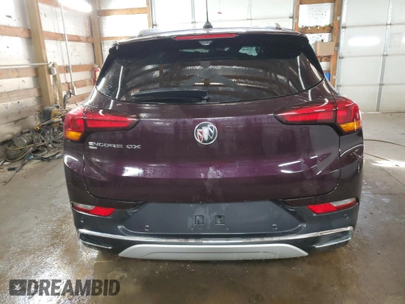 2020 Buick Encore GX Essence с VIN KL4MMGSL6LB101990, выставлен на аукционе Copart как лот 44363725 с пробегом 57 248 миль миль и Списание • Salvage title. История ставок и продаж доступна на DreamBid. Изображение 6.