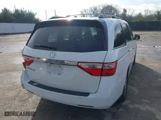 2013 Honda Odyssey EX-L with VIN 5FNRL5H68DB044937, listed as a IAAI auction lot 41196364 with 145,899 mi miles. Bid and sale history available at carsss.com. Image 4.