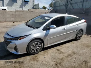 2022 Toyota Prius LE с VIN JTDKAMFP5N3212299, выставлен на аукционе Copart как лот 52716945 с пробегом 36 687 миль миль и Чистый • Clean title. История ставок и продаж доступна на DreamBid. Изображение 1.