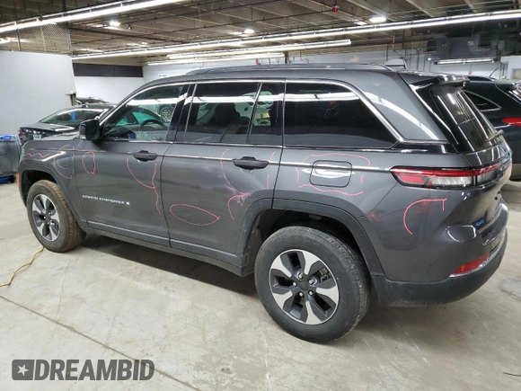 2022 Jeep Grand Cherokee with VIN 1C4RJYB66N8721470, listed as a Copart auction lot 47834635 with 12,587 mi miles and Salvage title. Bid and sale history available at DreamBid. Image 2.