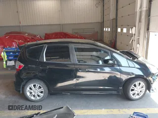 2010 Honda Fit Sport with VIN JHMGE8H46AS016942, listed as a IAAI auction lot 42206051 with 183,846 mi miles and . Bid and sale history available at DreamBid. Image 14.