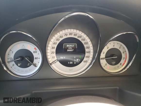 2015 Mercedes-Benz GLK 350 with VIN WDCGG5HB9FG403384, listed as a Copart auction lot 70284464 with 30,007 mi miles and Salvage Title. Bid and sale history available at DreamBid. Image 9.
