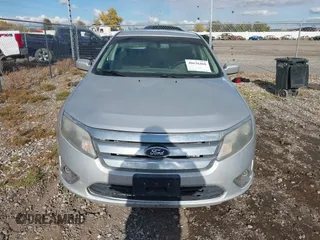 2011 Ford Fusion SEL with VIN 3FAHP0CG5BR335674, listed as a IAAI auction lot 40636468 with 141,869 mi miles. Bid and sale history available at carsss.com. Image 12.