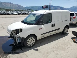 2015 Ram ProMaster City Cargo Tradesman z VIN ZFBERFAT7F6A36187, wystawiony jako Copart lot #59146515 z przebiegiem 155 159 mil mil oraz Szkoda całkowita • Salvage title. Historia ofert i sprzedaży dostępna na DreamBid. Obrazek 1.