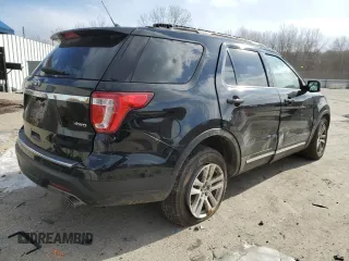 2018 Ford Explorer XLT with VIN 1FM5K8DH2JGB37301, listed as a Copart auction lot 88904155 with 88,029 mi miles and Non Repairable. Bid and sale history available at carsss.com. Image 3.