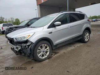2017 Ford Escape SE z VIN 1FMCU9GD6HUD51123, wystawiony jako Copart lot #54655065 z przebiegiem 131 275 mil mil oraz Szkoda całkowita • Salvage title. Historia ofert i sprzedaży dostępna na DreamBid. Obrazek 1.