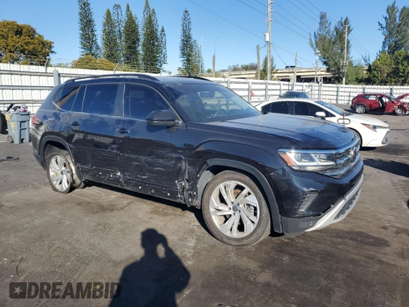 2022 Volkswagen Atlas SE with VIN 1V2JR2CAXNC529065, listed as a Copart auction lot 47360925 with 88,277 mi miles and Salvage title. Bid and sale history available at DreamBid. Image 4.