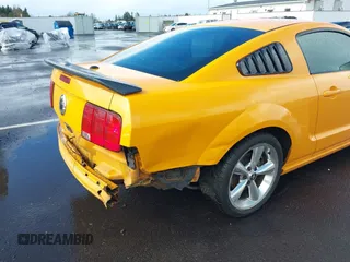 2007 Ford Mustang GT Deluxe with VIN 1ZVFT82H775239834, listed as a IAAI auction lot 41637789 with 175,655 mi miles. Bid and sale history available at carsss.com. Image 6.