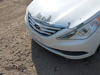 2014 Hyundai Sonata GLS with VIN 5NPEB4AC6EH812820, listed as a IAAI auction lot 42098470 with 172,035 mi miles and . Bid and sale history available at carsss.com. Image 6.