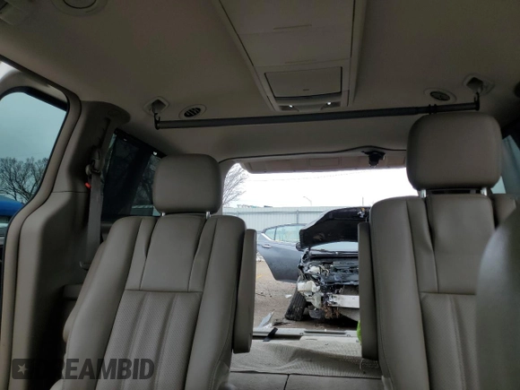2014 Chrysler Town & Country Touring-L with VIN 2C4RC1CG2ER165008, listed as a Copart auction lot 43344605 with 132,203 mi miles and Salvage Title. Bid and sale history available at carsss.com. Image 10.