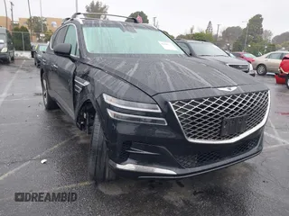 2022 Genesis GV80 Advanced Plus z VIN KMUHCESCXNU078815, wystawiony jako IAAI lot #41558532 z przebiegiem 35 424 mil mil oraz . Historia ofert i sprzedaży dostępna na DreamBid. Obrazek 1.