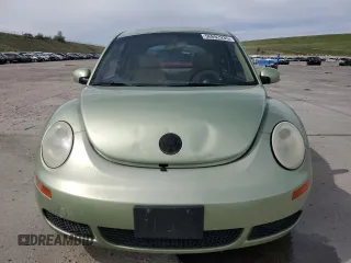 2008 Volkswagen Beetle S z VIN 3VWRW31C48M510132, wystawiony jako Copart lot #56692935 z przebiegiem 125 154 mil mil oraz Szkody całkowita. Historia ofert i sprzedaży dostępna na DreamBid. Obrazek 5.